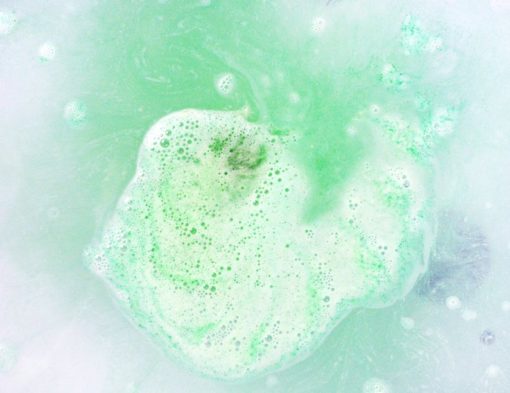 Grønn badebombe med sukkulent duft
