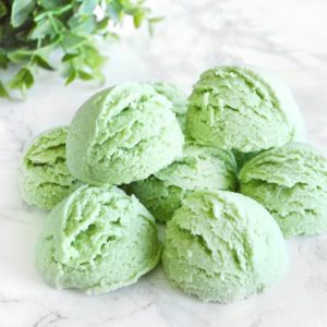 Grønn boblebadtrøffel med duft av bonsaitre