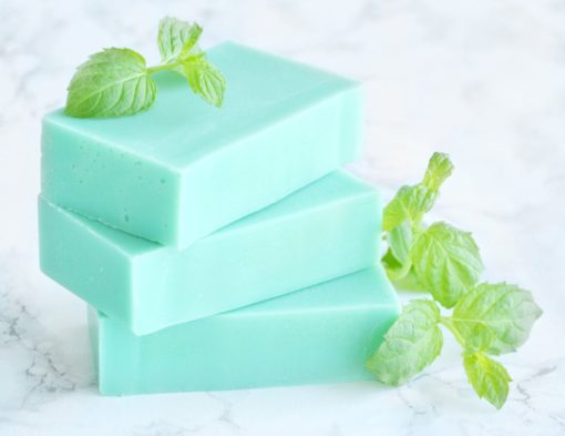 Grønn kaldprosess såpe med duft av mynte