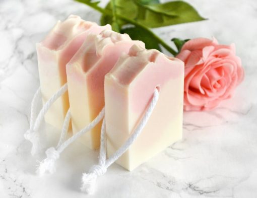 Rosa kaldprosess såpe med rosa duft