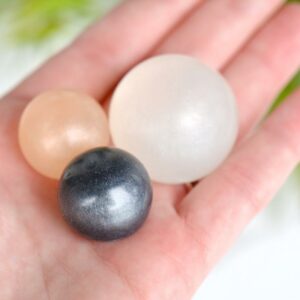 Fødselssteininspirert såpe for juni designet som perler