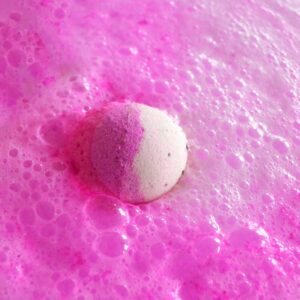 Dragefrukt badebombe, Håndlaget rosa badebombe av Tailored Soap